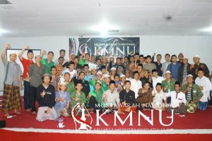 Trend Baru Sarung dan Kopyah MUNAS Organisasi Mahasiswa